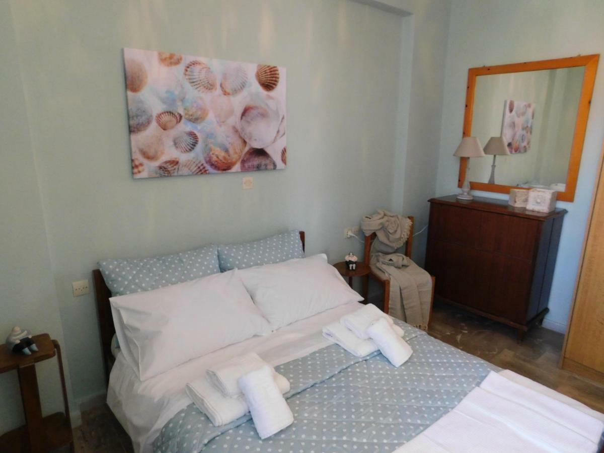 A Bright Home Away From Home Parálion Ástros Exterior foto
